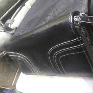 Women's Black wallet